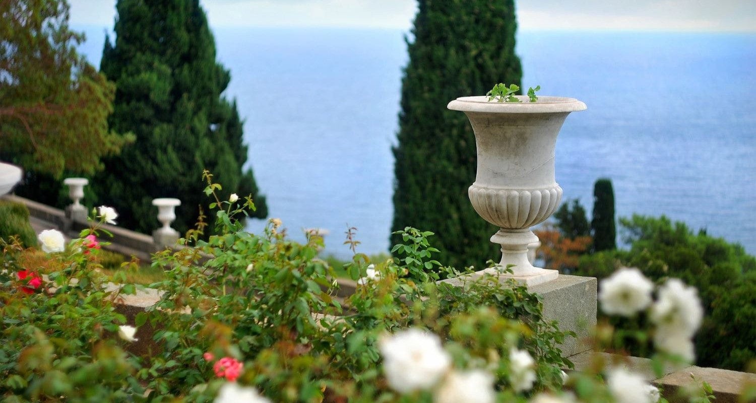 Coastal Garden Plants & Design Ideas